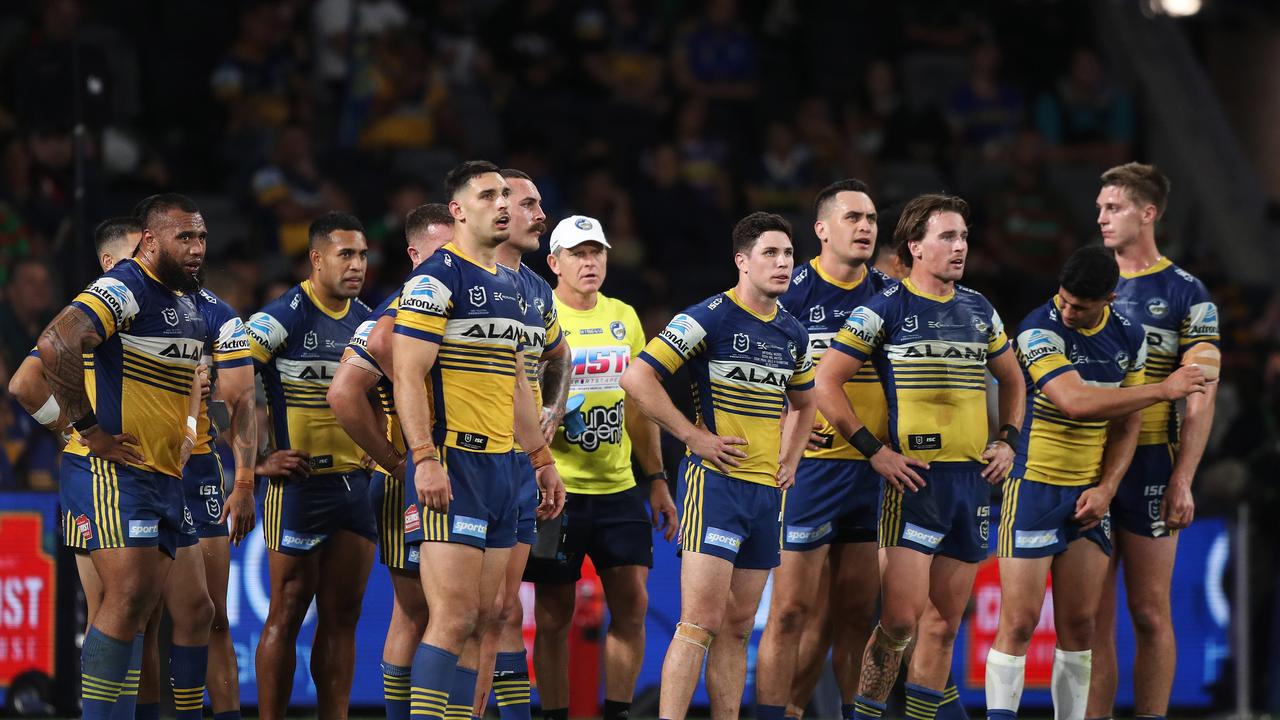 Dejected Eels players during the NRL Semi Final between the Parramatta Eels and South Sydney Rabbitohs at Bankwest Stadium, Parramatta. Picture: Brett Costello