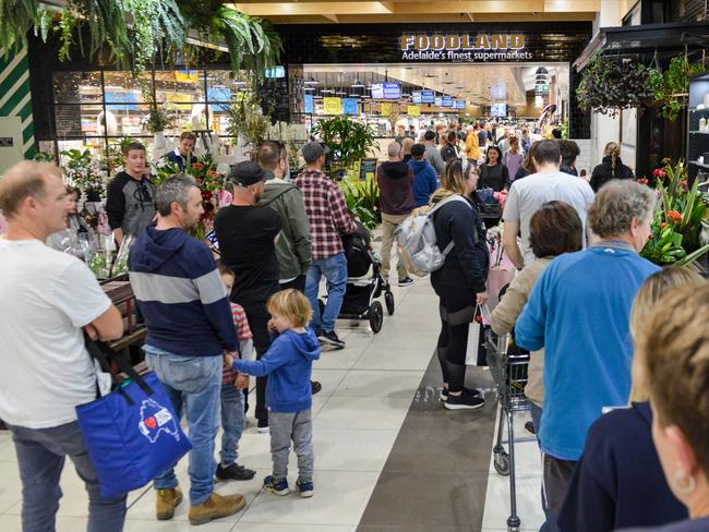 Crowds at Foodland Pasadena, May 9, 2020. (Pic: Brenton Edwards)