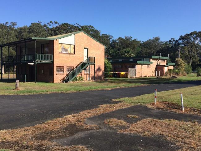 Existing community building and amenities block to be demolished on the Avoca Beach site.