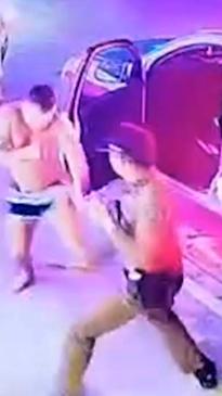 Shirtless Russian tourist fights police like a boxer in Phuket