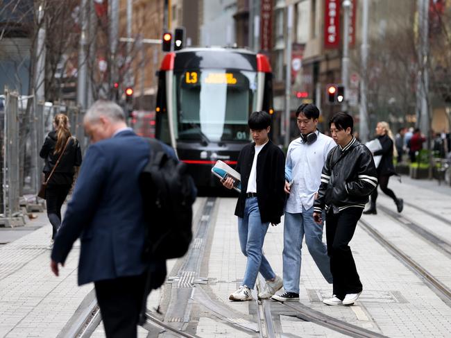 SYDNEY, AUSTRALIA - NewsWire Photos AUGUST 29, 2022: People in the Sydney CBD. The Australian jobs that have seen the highest pay jumps in the past 12 months have been revealed.Picture: NCA NewsWire / Damian Shaw