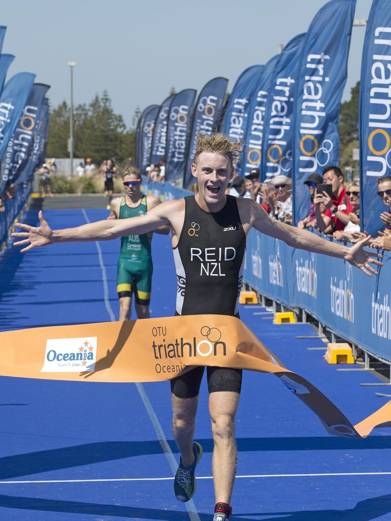 Tayler Reid NZ wins the Men's Elite &amp; U23 Devonport Triathlon. PICTURE CHRIS KIDD