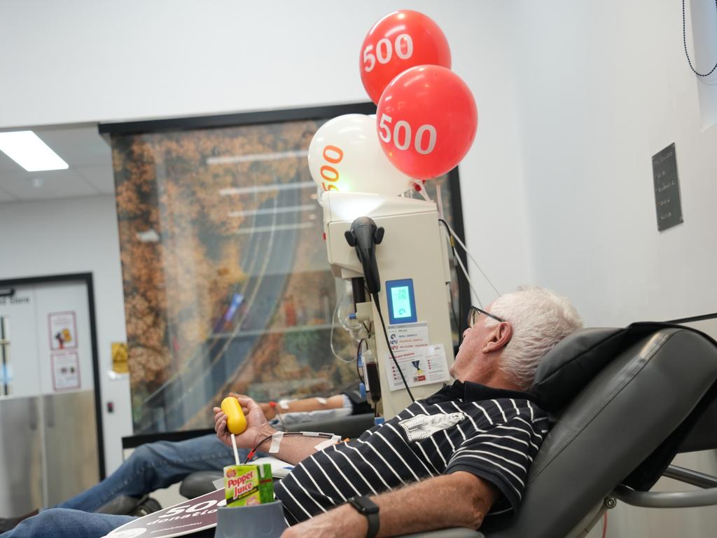 Peter Korin at his 500th blood donation at Lifeblood Toowoomba.