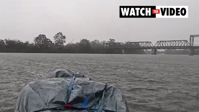 Paddler stuck in Mildura storm