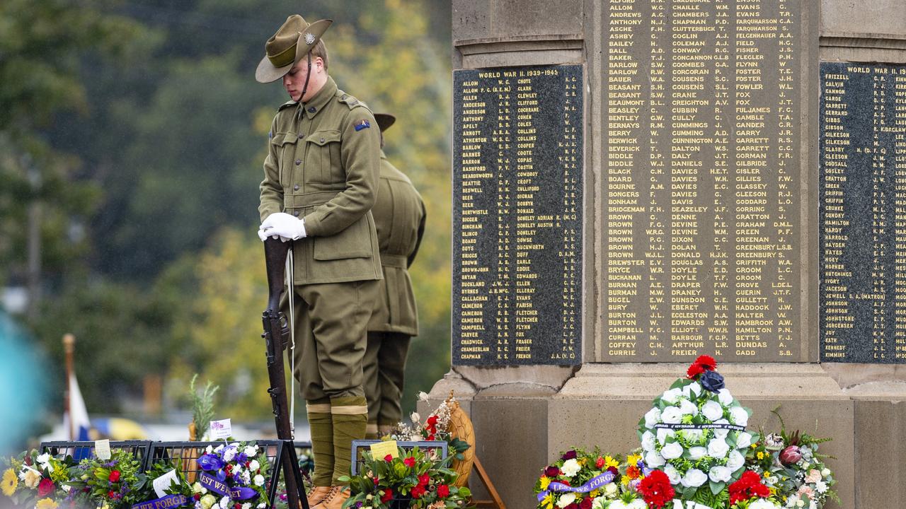 Toowoomba Grammar School students keep the vigil during the Citizens Commemoration Service at the Mothers' Memorial on Anzac Day, Monday, April 25, 2022. Picture: Kevin Farmer