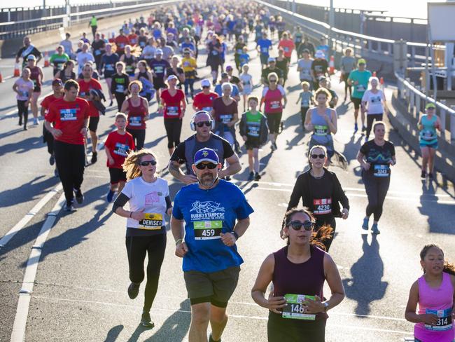 Run the Bridge Fun Run 2020 across Tasman Bridge. Picture: RICHARD JUPE