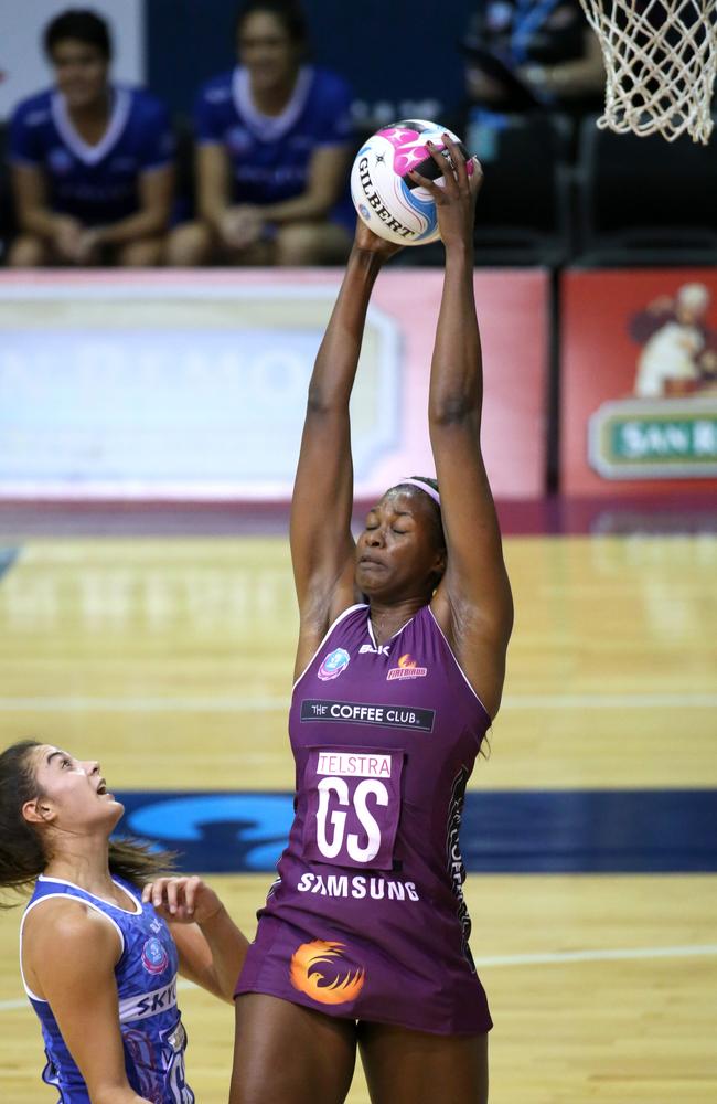 Romelda Aiken against Mystics.