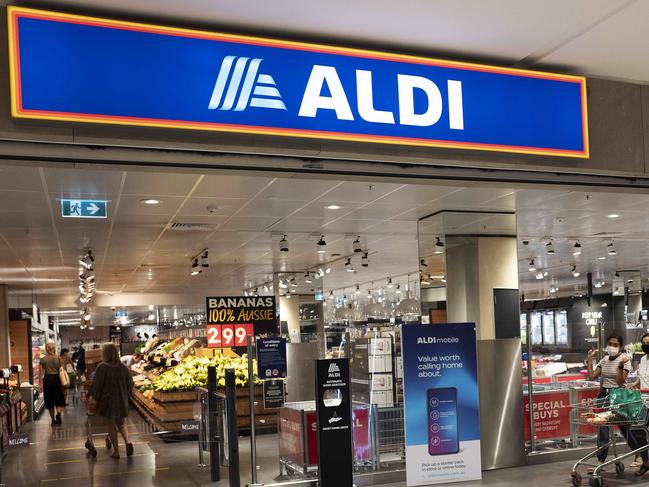 No queue and almost empty Aldi at Toombul Shopping Centre on the first day of the three-day lockdown. 1015 Sandgate Rd, Nundah, Brisbane, 9th of January 2021. (News Corp/Attila Csaszar)