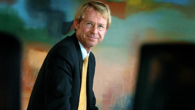 30/11/2004: AMP chief economist Shane Oliver at the company headquarters at Bridge Street in Sydney.