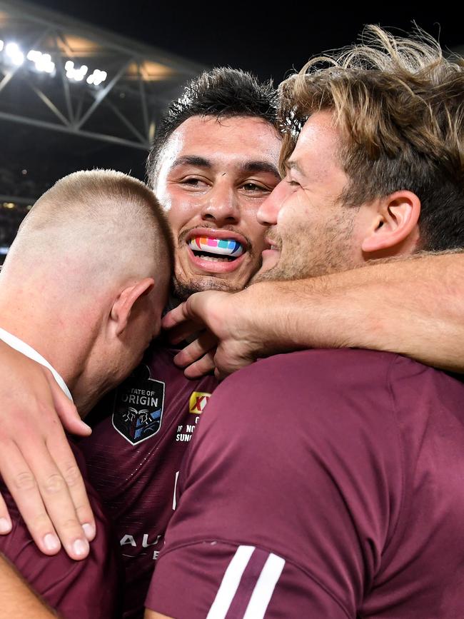 Tino Fa'asuamaleaui celebrates Origin series victory in 2020 (Photo by Bradley Kanaris/Getty Images)