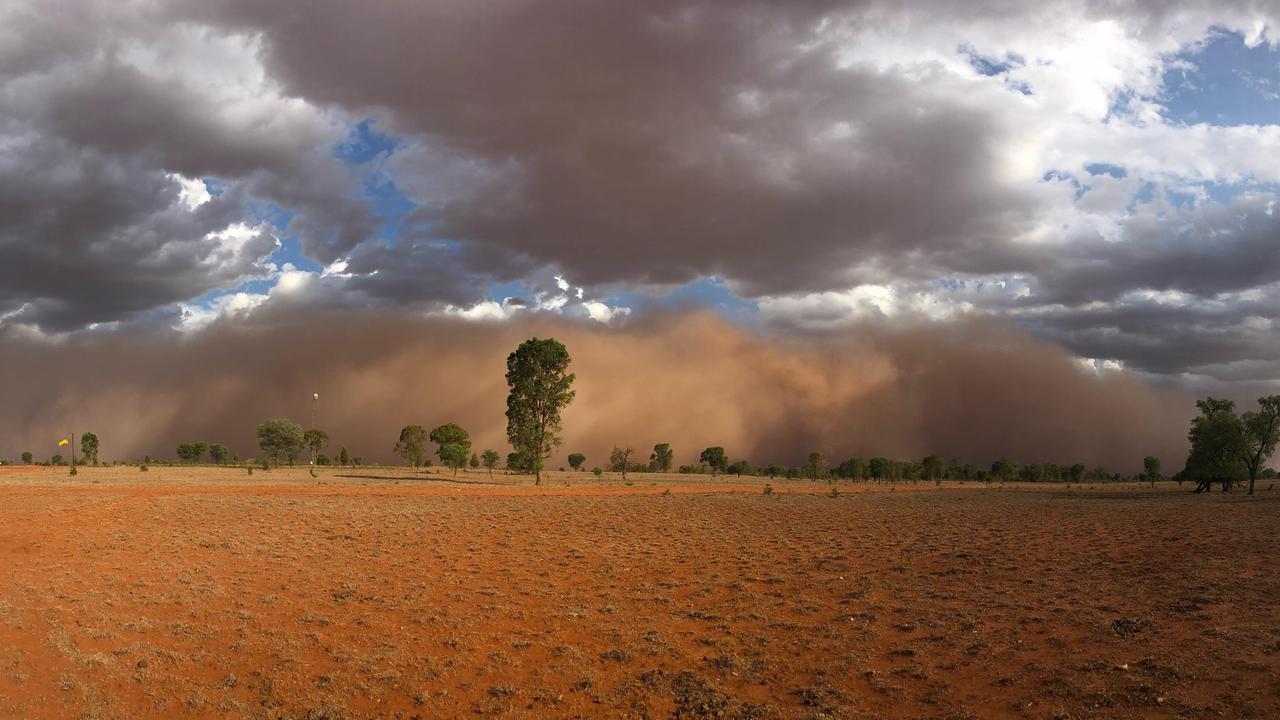 Dust before storms: the phenomenon explained