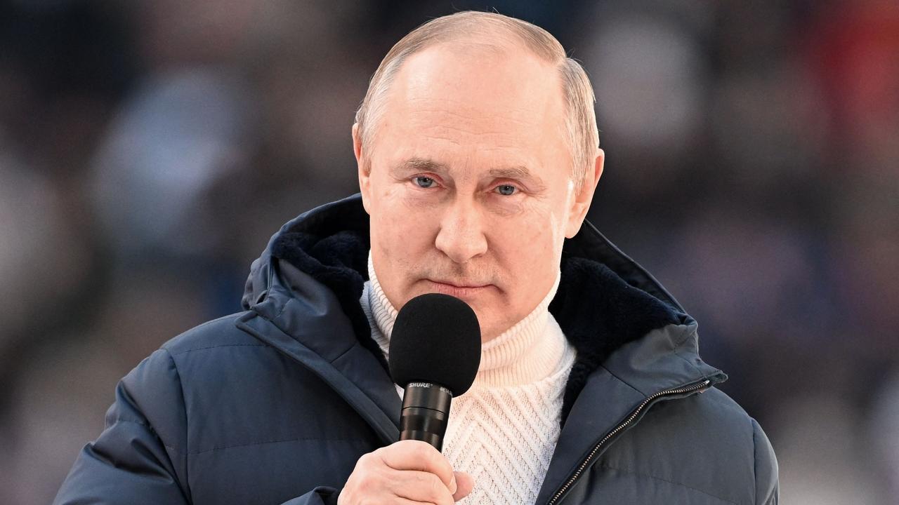 Inside Vladimir Putin’s expensive designer wardrobe | The Chronicle
