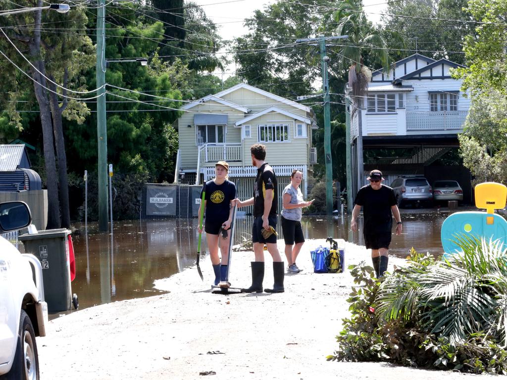 The clean up has started around Milton. Photo: Steve Pohlner