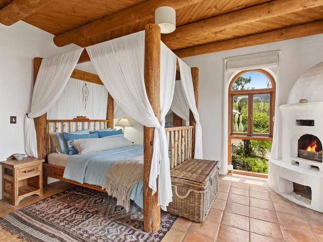 One of the seven bedrooms at Ser Infinito Estate.