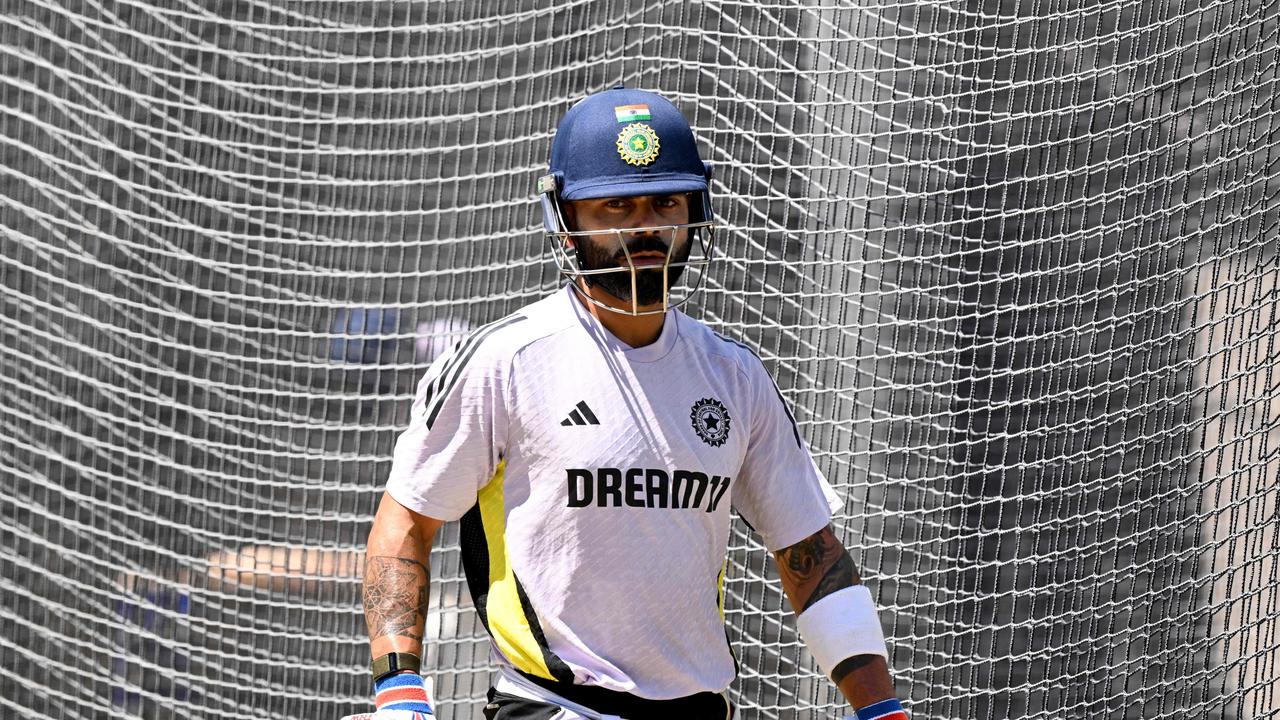 Kohli made an unusual request while batting in the MCG nets. (Photo by William WEST / AFP)