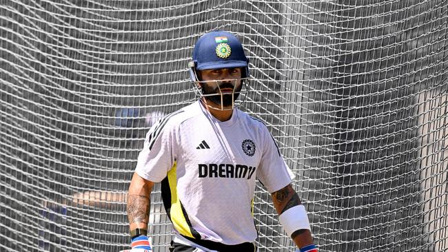 Kohli made an unusual request while batting in the MCG nets. (Photo by William WEST / AFP)