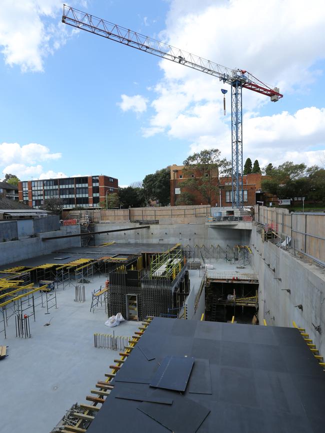 The construction site at 1-3 Marmaduke Street and 7 Dean St Burwood has been shut down. Picture: Rohan Kelly