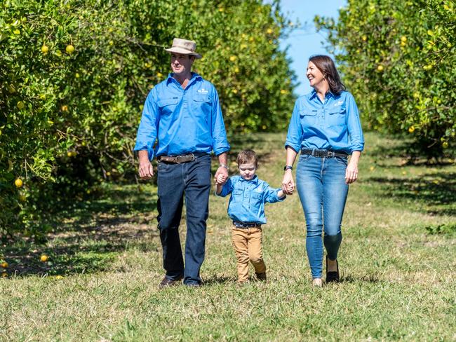 Will and Anna McLay with their son Hugh. Photo/Woolworths.