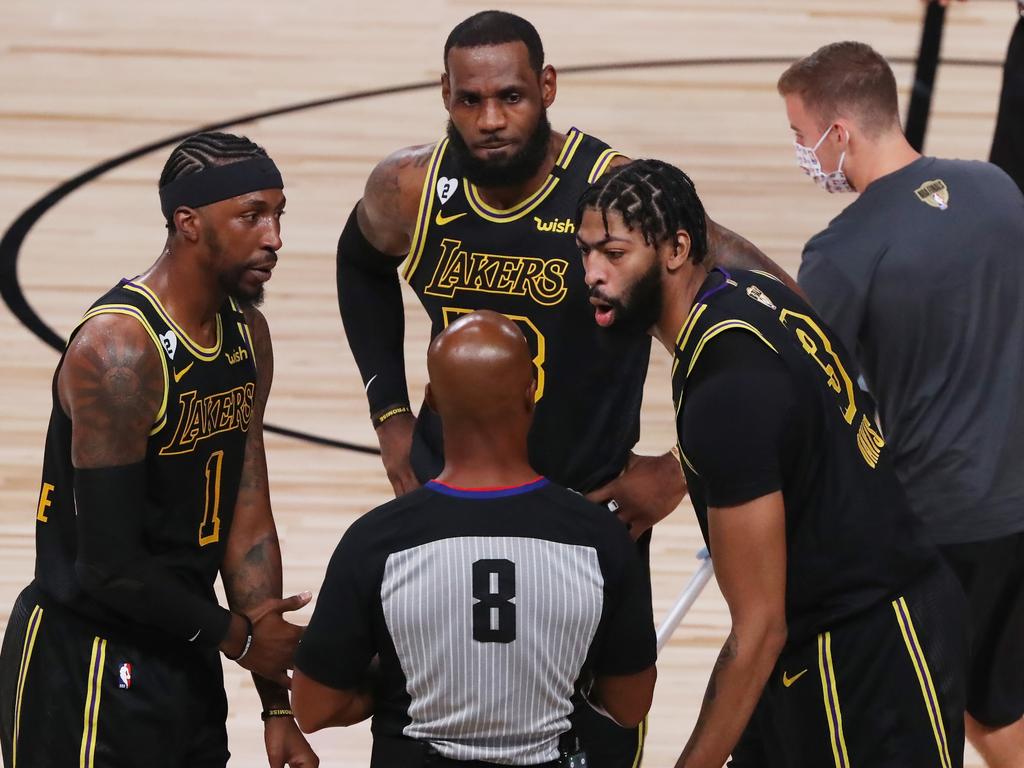 LeBron James arguing with referees during Drew League goes viral