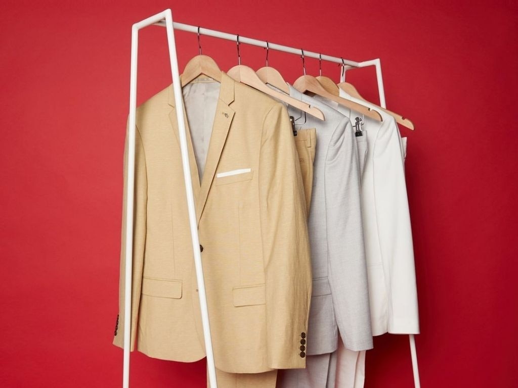 If your suit game needs an upgrade, Jack London is offering a great deal.