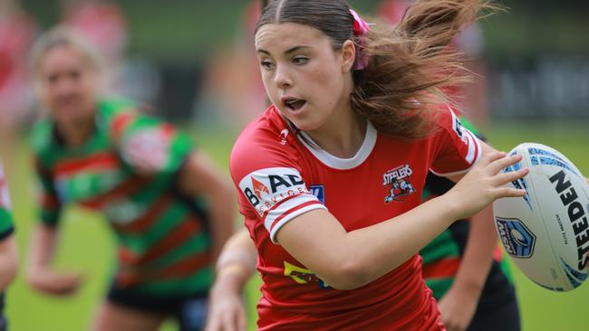 Halle Barrett in action for the Illawarra Steelers. Picture: Mark Newsham Photography