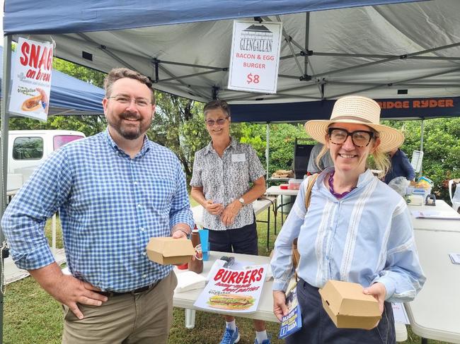 Ms Hamilton with councillor Joel Richters at Glengallan