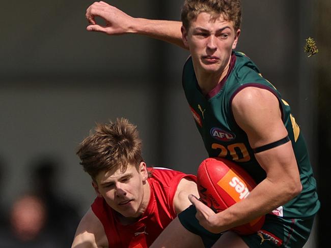 MELBOURNE, AUSTRALIA - SEPTEMBER 09: Max Roney of the Tassie Devils runs with the ball during the Coates Talent League Boys Quarter Final match between Tasmania Devils and Gippsland Power at Highgate Reserve on September 09, 2023 in Melbourne, Australia. (Photo by Kelly Defina/AFL Photos/via Getty Images )