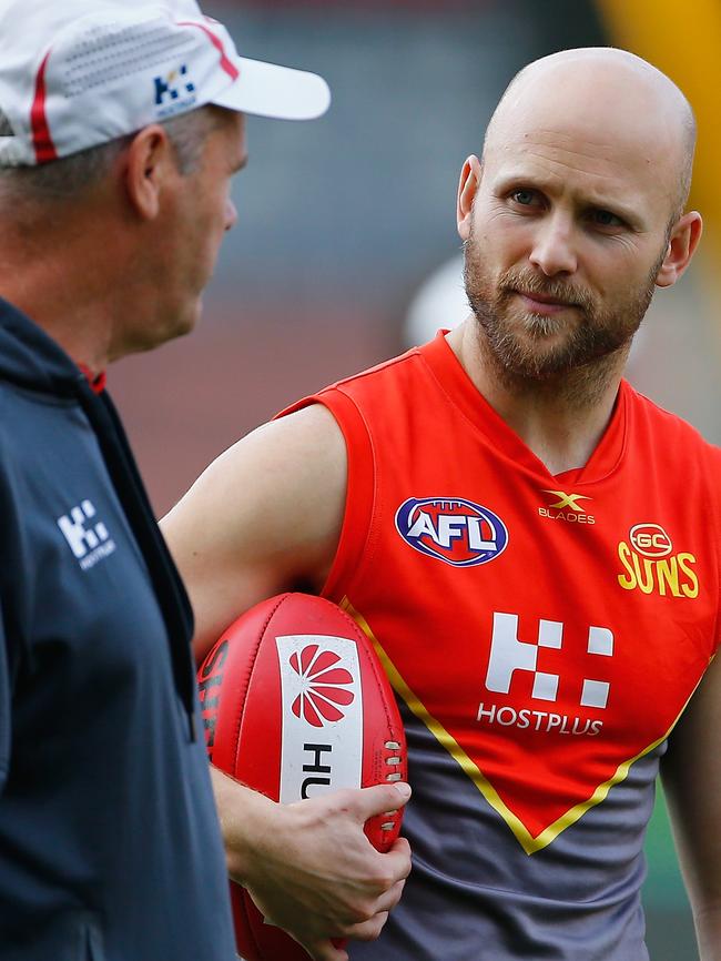 Gary Ablett chats with coach Rodney Eade.