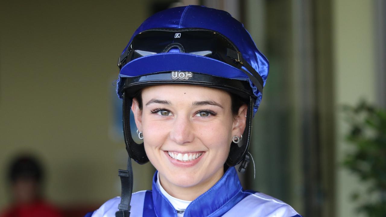 Talented apprentice Anna Roper rides Dize in her race debut at Gosford. Picture: Grant Guy