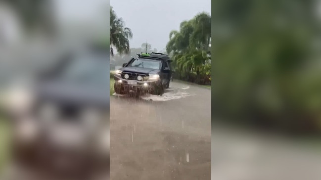 Rain lashes Whitsundays