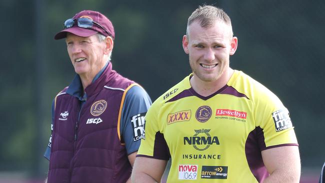 Wayne Bennett and Matt Lodge at Brisbane Broncos training late last year. Picture: Peter Wallis