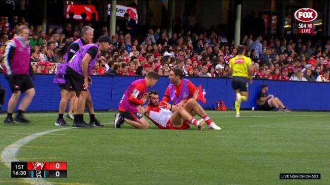 Paddy McCartin concussed in distressing scenes