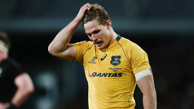 DUNEDIN, NEW ZEALAND - AUGUST 26:  Michael Hooper of the Wallabies reacts during The Rugby Championship Bledisloe Cup match between the New Zealand All Blacks and the Australia Wallabies at Forsyth Barr Stadium on August 26, 2017 in Dunedin, New Zealand.  (Photo by Anthony Au-Yeung/Getty Images)