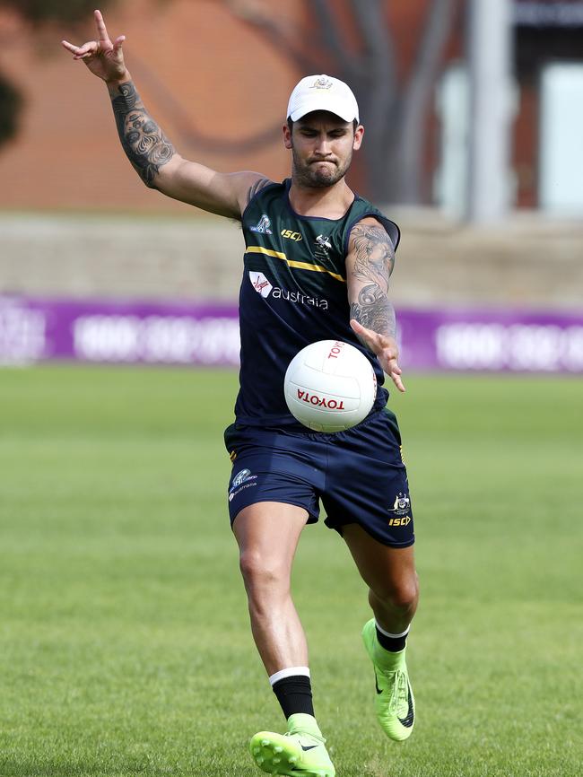 Chad Wingard training with the round ball at Richmond Oval. Picture: Sarah Reed