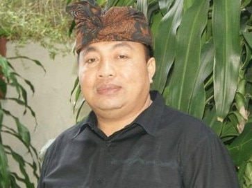 Nyoman Parta has criticised the ruling Indonesian Democratic Party-Struggle over its decision on the Bali Nin.