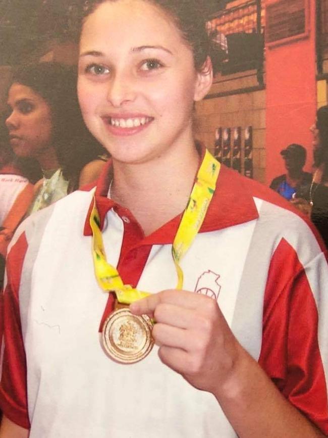 Michelle with her Arafura Games gold medal. Picture: SUPPLIED