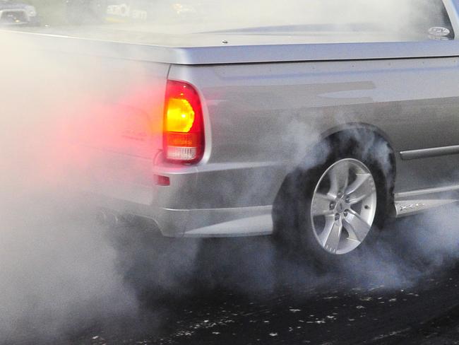 Ute used in wild, vengeful supermarket car park brawl