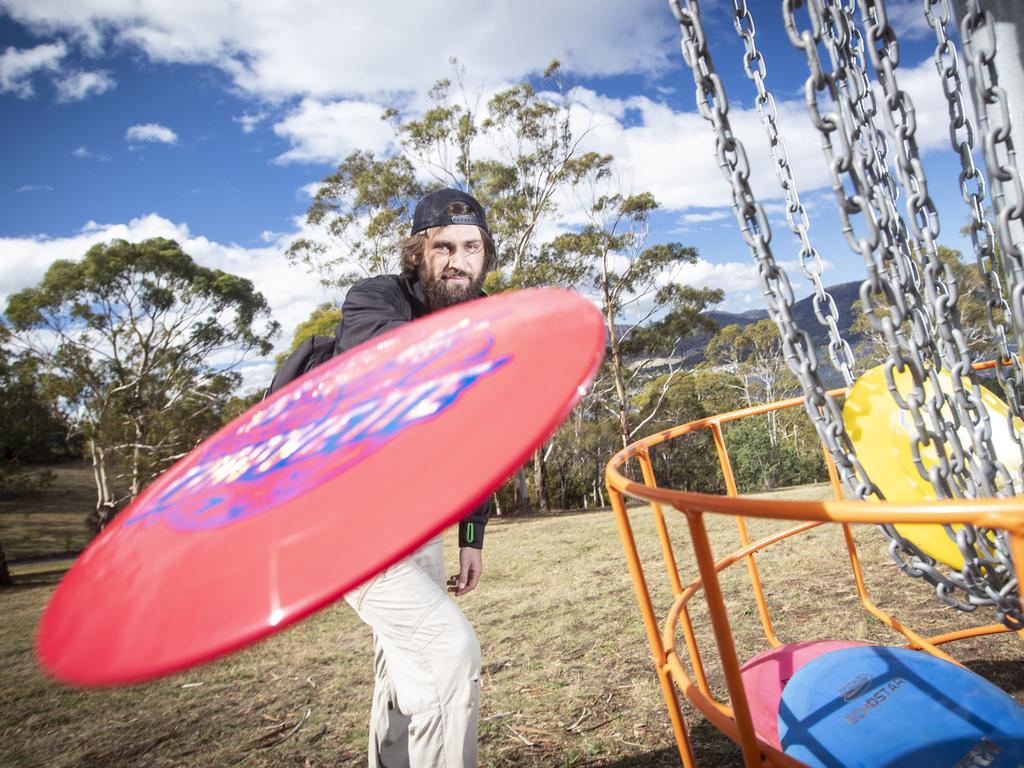 Steve Wright won the 2020 Tasmanian Disc Golf Championships. Picture: LUKE BOWDEN