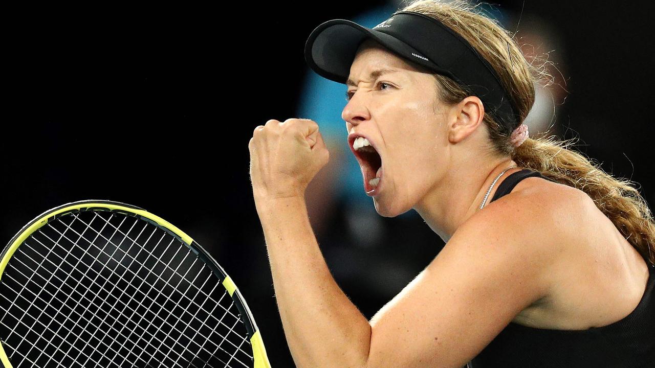 Danielle Collins feeds off the energy of the pre-Barty crowd. Picture: Aaron Francis / AFP