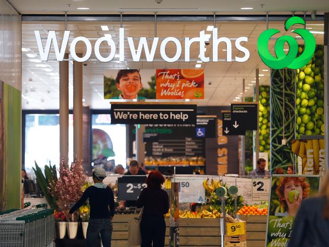 Woolworths will be banning plastic bags in supermarkets from June 20.