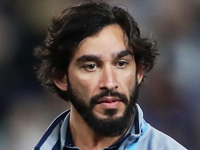 SYDNEY, AUSTRALIA - SEPTEMBER 16:  Injured Johnathan Thurston of the Cowboys looks on as the Cowboys warm up before the NRL Semi Final match between the Parramatta Eels and the North Queensland Cowboys at ANZ Stadium on September 16, 2017 in Sydney, Australia.  (Photo by Matt King/Getty Images)