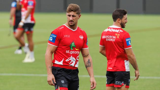 Zac Lomax (left) and Ben Hunt at Dragons training. Photo: David Swift