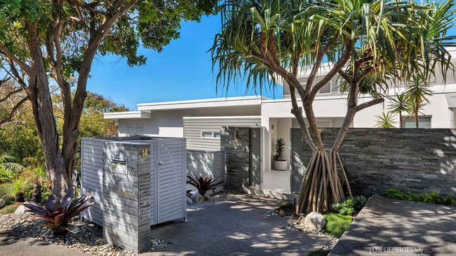 14 Seaview Terrace, Sunshine Beach.