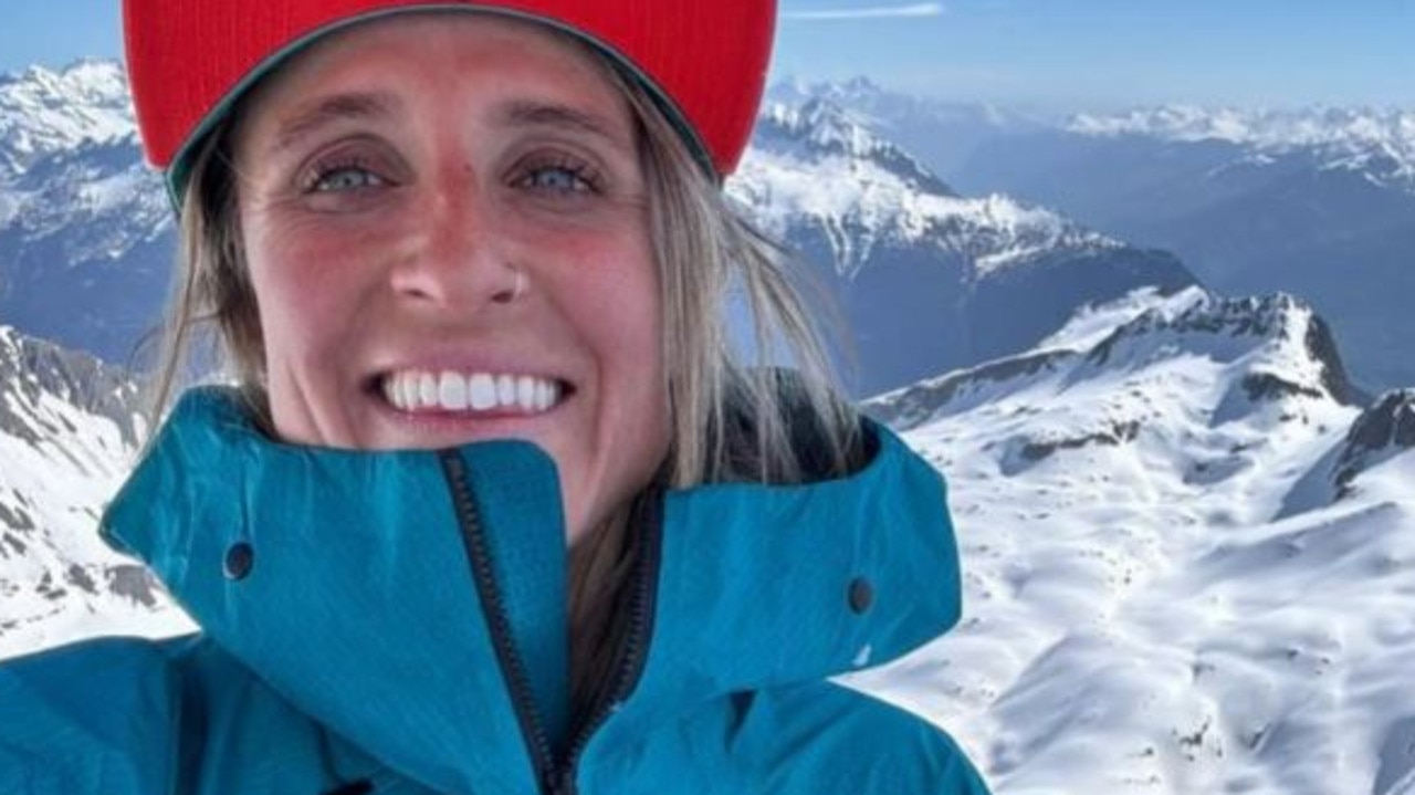 Top British climber Fay Manners is one of two women missing on the 7000m Mt Chaukhamba in India.