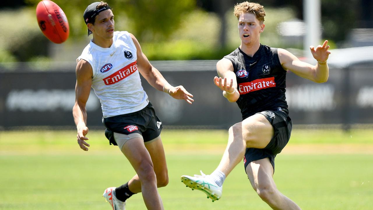 Josh Eyre has a kick at Pies training. Picture: Josh Chadwick/Getty Images