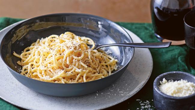 Cacio e pepe.