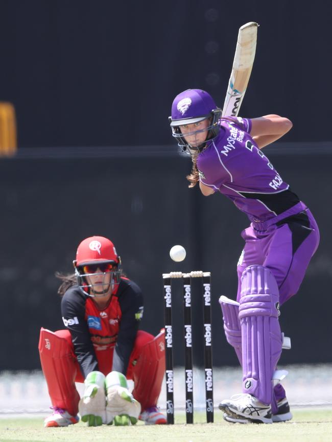 Erin Fazackerley, batting for the Hobart Hurricanes last season, has opted to spend some time away from cricket. (AAP Image/David Crosling)