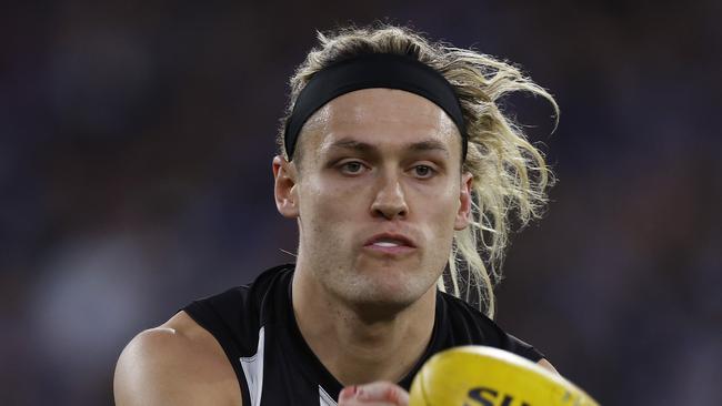 MELBOURNE, AUSTRALIAÃ June 10, 2024.  AFL Round 13. Big Freeze at the G. Collingwood vs Melbourne  at the MCG.    Darcy Moore of the Magpies      . Pic: Michael Klein