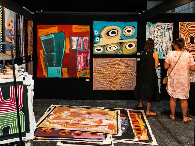 A record $4.4m in art and design sales was recorded at the 2023 Darwin Aboriginal Art Fair. Picture: Leicolhn McKellar.