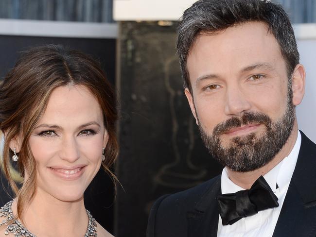 HOLLYWOOD, CA - FEBRUARY 24: Actress Jennifer Garner and actor-director Ben Affleck arrive at the Oscars at Hollywood & Highland Center on February 24, 2013 in Hollywood, California. (Photo by Jason Merritt/Getty Images)